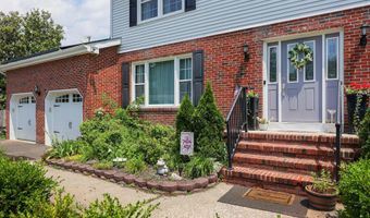18 Penny Ln, Bayville, NJ 08721