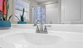 1385 Robins Nest Dr, Asheboro, NC 27203