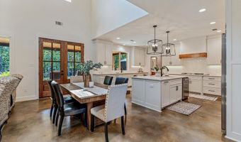 3009 Pine Hill Dr, Benton, AR 72019