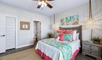 1009 Fiji Dr, Rockport, TX 78382
