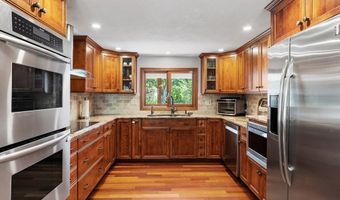 6 South St, Acton, MA 01720