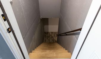 2818 W HIDDEN PINE Dr, Appleton, WI 54913