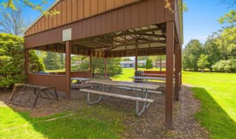 89 HILLOCK Ct, Appleton, WI 54914