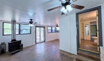 604 W Sul Ross, Alpine, TX 79830