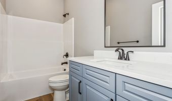 421 E Lexington Ln, Andover, KS 67002