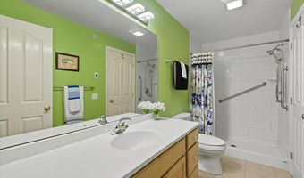 45 Claire Pointe Rd, Burlington, VT 05408