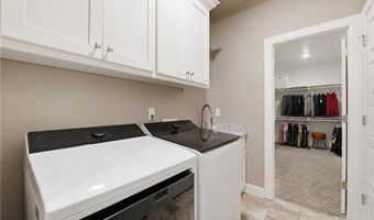 4200 SW Acres Ave, Bentonville, AR 72713