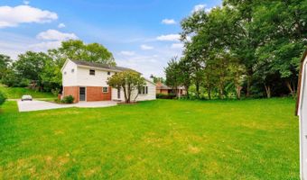 5604 Antoninus Dr, Cincinnati, OH 45238