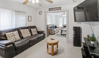 104 S Main St, Auburn, ME 04210