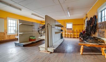 184 VT 5A, Burke, VT 05871