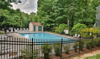 32 Foxberry Dr, Arden, NC 28704
