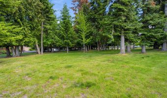 125 Cottage Ln, Bonners Ferry, ID 83805