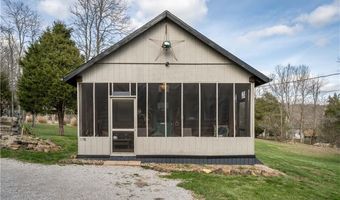 3198 N Happy Hollow Rd, Birdseye, IN 47513