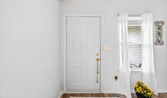 8138 Maple Stream Blvd, Indianapolis, IN 46217