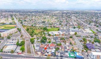 923 W Rosecrans Ave, Compton, CA 90222