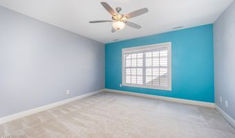 8007 Crookneck Dr, Angier, NC 27501