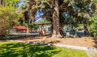 321 S 3rd St, Bridger, MT 59014