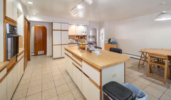 54207 New York 30, Roxbury, NY 12474