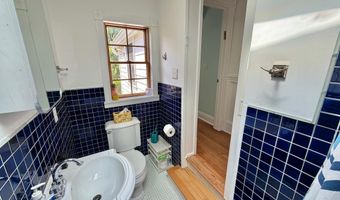 7538 MORNINGSIDE Dr NW, Washington, DC 20012