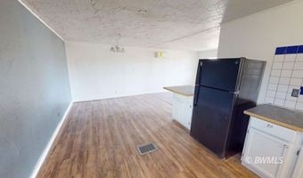 715 E Liberty Bell Ct, Big Water, UT 84741