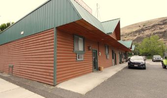 90 2nd St, Asotin, WA 99402