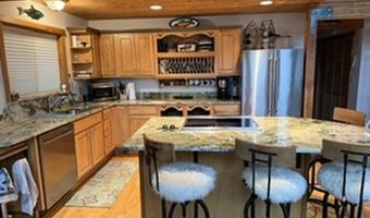 71810 NORTHSHORE Dr, Birkenfeld, OR 97016