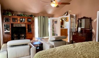 1412 S Carnation, Aurora, MO 65605