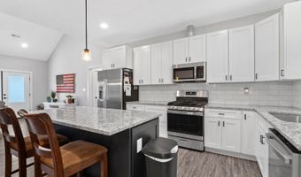 766 Hillvale Rd, Andersonville, TN 37705