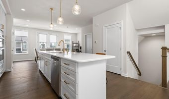 2949 Aughton Rd, Ann Arbor, MI 48105