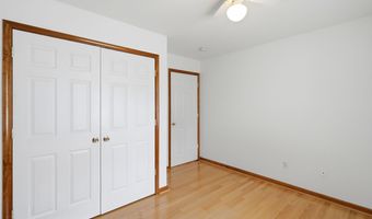 92 Birch St, Beachwood, NJ 08722