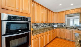 42076 BYRNES VIEW Ter, Aldie, VA 20105