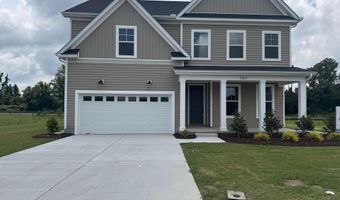 767 Fairway Rd, Ayden, NC 28513