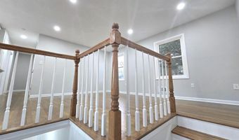 4813 LAWRENCE St, Alexandria, VA 22309