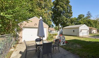 1473 Huguelet St, Akron, OH 44305