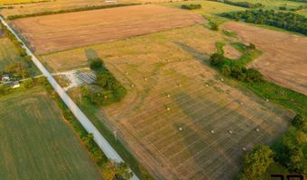 1130 15000 Rd, Altamont, KS 67330