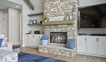 9214 Myrtle Ln, Alden, MI 49612