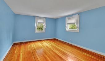 28 Arlington Rd, Coventry, CT 06238