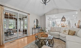 130 Plain Rd, North Kingstown, RI 02852