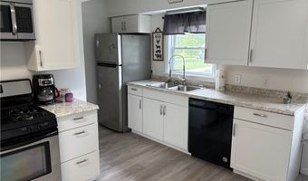 4006 Center Rd, Ashtabula, OH 44004