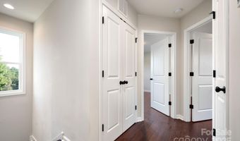 29 Fairview Ave, Asheville, NC 28803