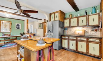 19 W Illinois Ave, Absecon, NJ 08201