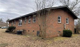 1812 K Sts, Alexander City, AL 35010