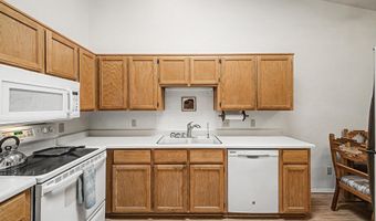 1920 S Plaza Dr 7, Apache Junction, AZ 85120
