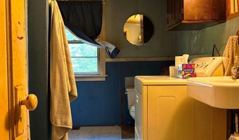 686 Wing Rd, Bethlehem, NH 03574