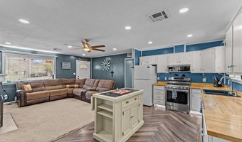 20641 E SQUAW VALLEY Rd, Black Canyon City, AZ 85324