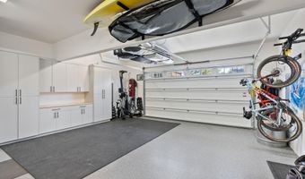 1185 NW Singleton Pl, Bend, OR 97703