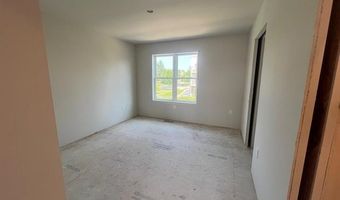 2813 Crinkle Root Dr, Fitchburg, WI 53711