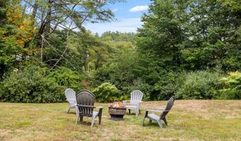 31 Water St #3, Bradford, NH 03221