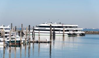 25 King James Ln, Atlantic Highlands, NJ 07716