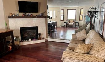 27 Venturi Grn B, North Providence, RI 02904
